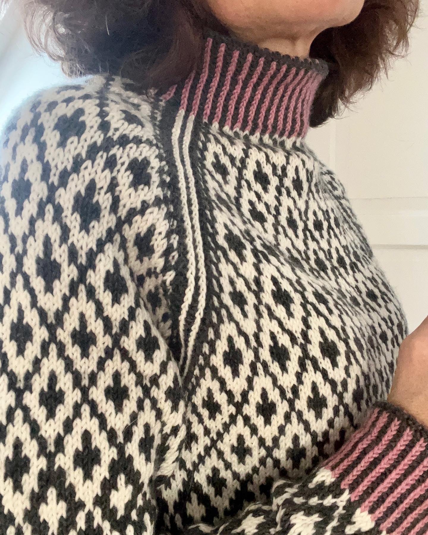Lady Shackleton Sweater