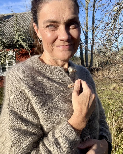 Trapez Cardigan