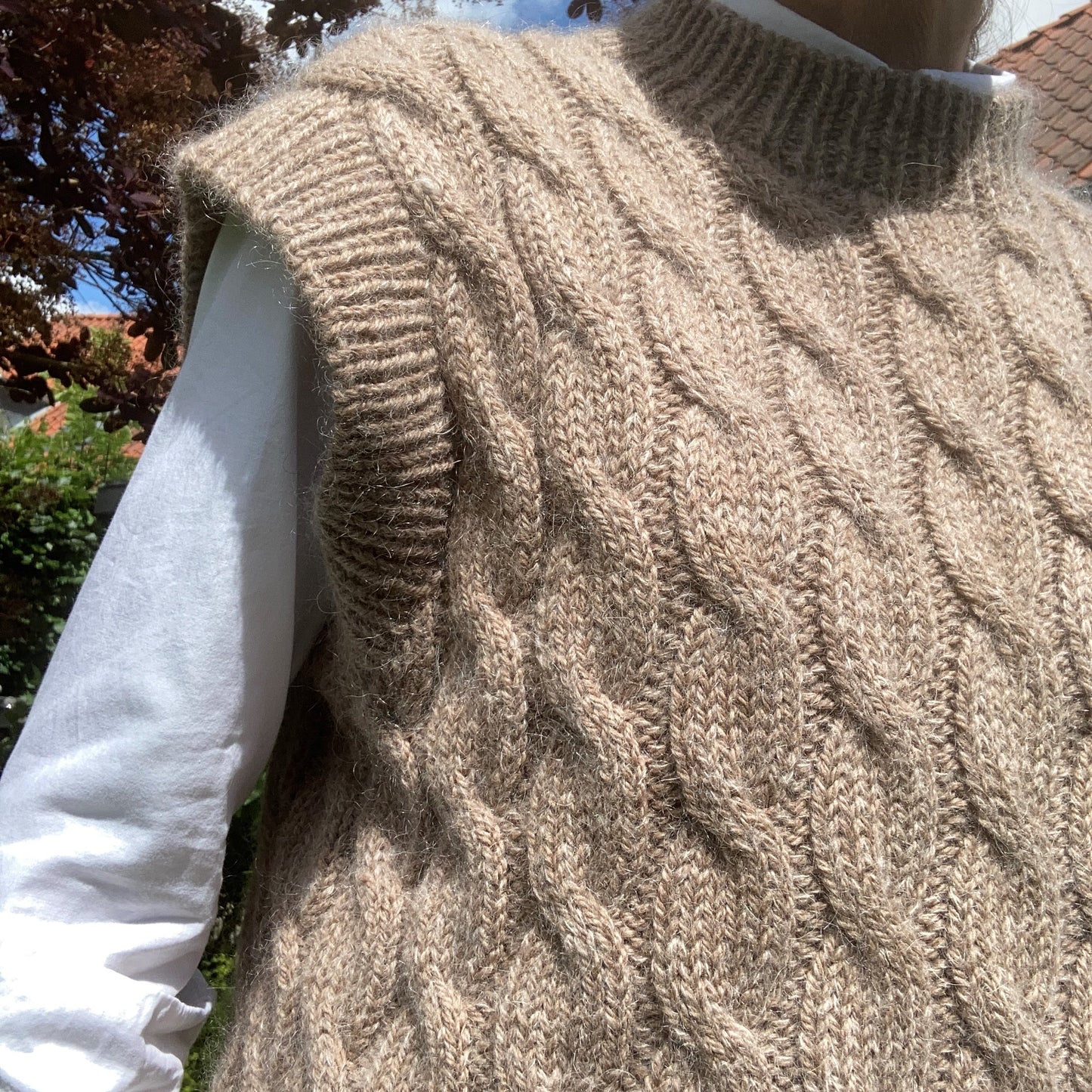 Twist & Cable Slipover